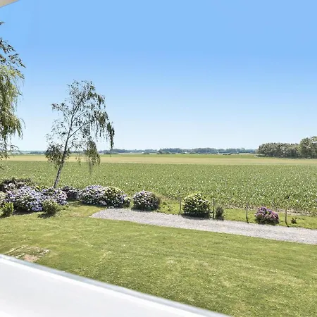Ferienhaus Beautiful home in St-Martin-aux-Buneaux w/ WiFi&5 Bedrooms